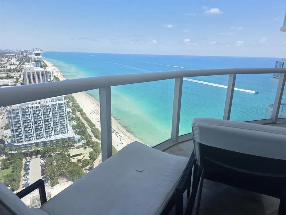 6365 Collins Ave #4311 Miami Beach, FL 33141