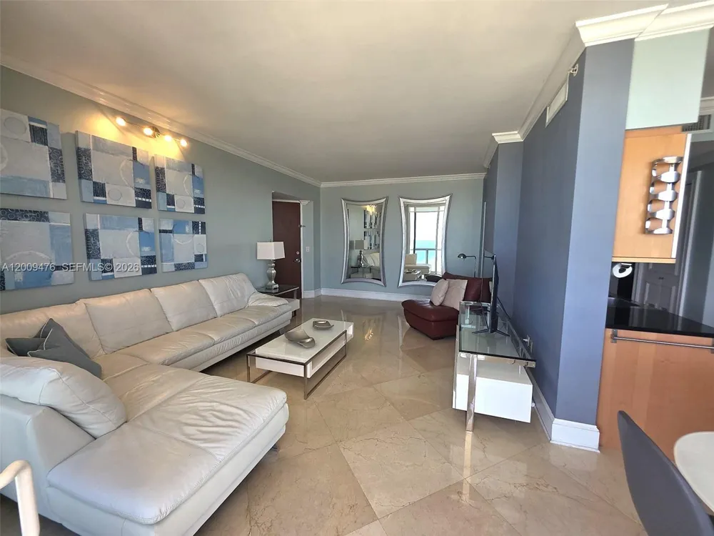 6365 Collins Ave #4311 Miami Beach, FL 33141