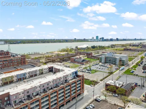 2900 E Jefferson Avenue #61-C8