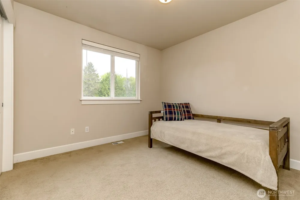 6213 122nd Street Ct E Puyallup, WA 98373