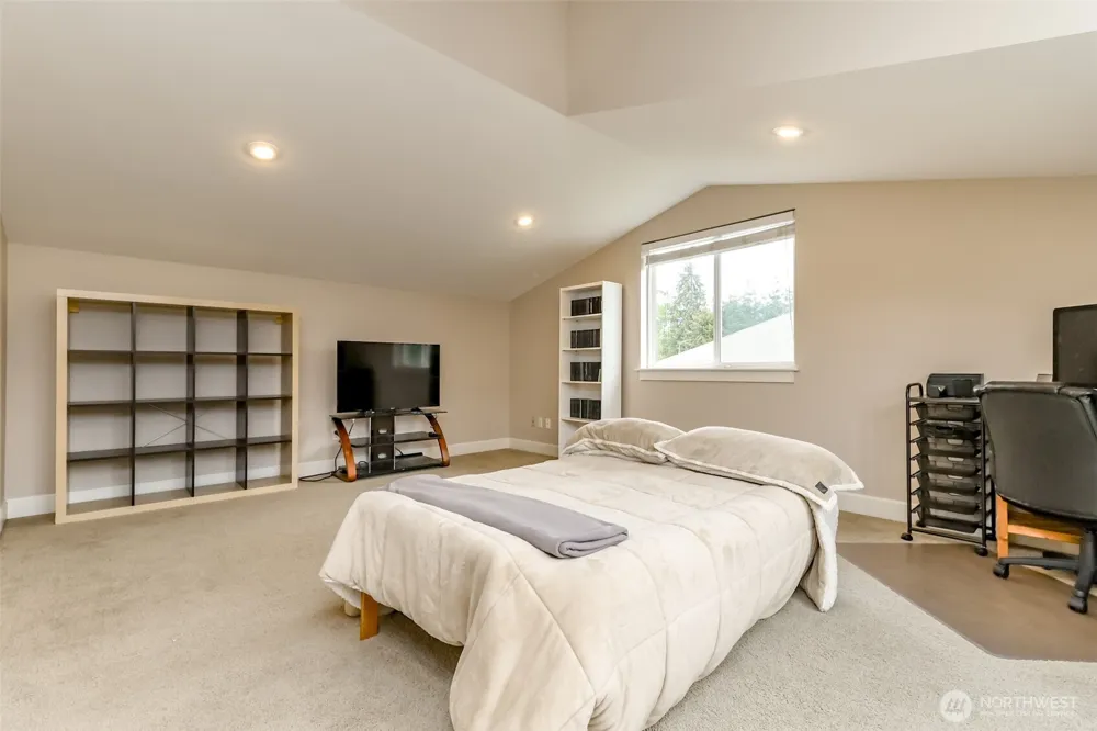 6213 122nd Street Ct E Puyallup, WA 98373