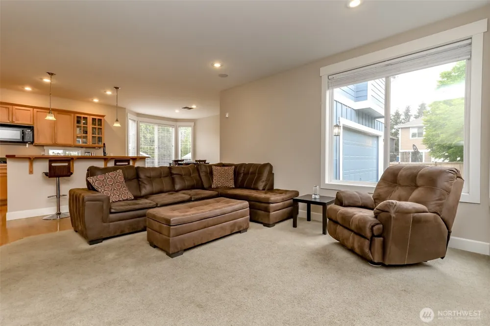 6213 122nd Street Ct E Puyallup, WA 98373
