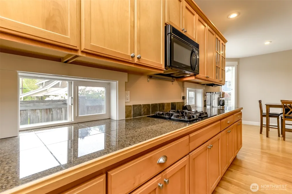 6213 122nd Street Ct E Puyallup, WA 98373