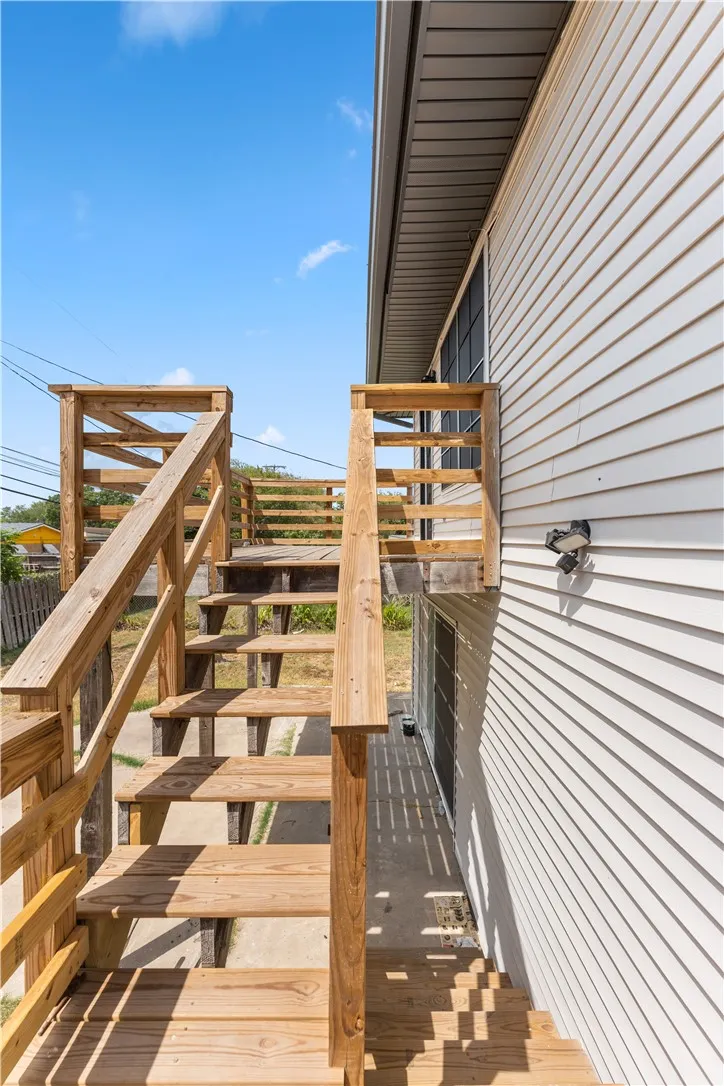 4937 Holmes Drive Corpus Christi, TX 78411