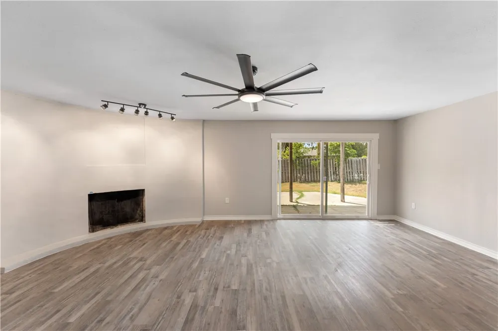 4937 Holmes Drive Corpus Christi, TX 78411