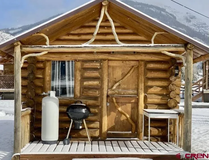 664 Greene Silverton, CO 81433