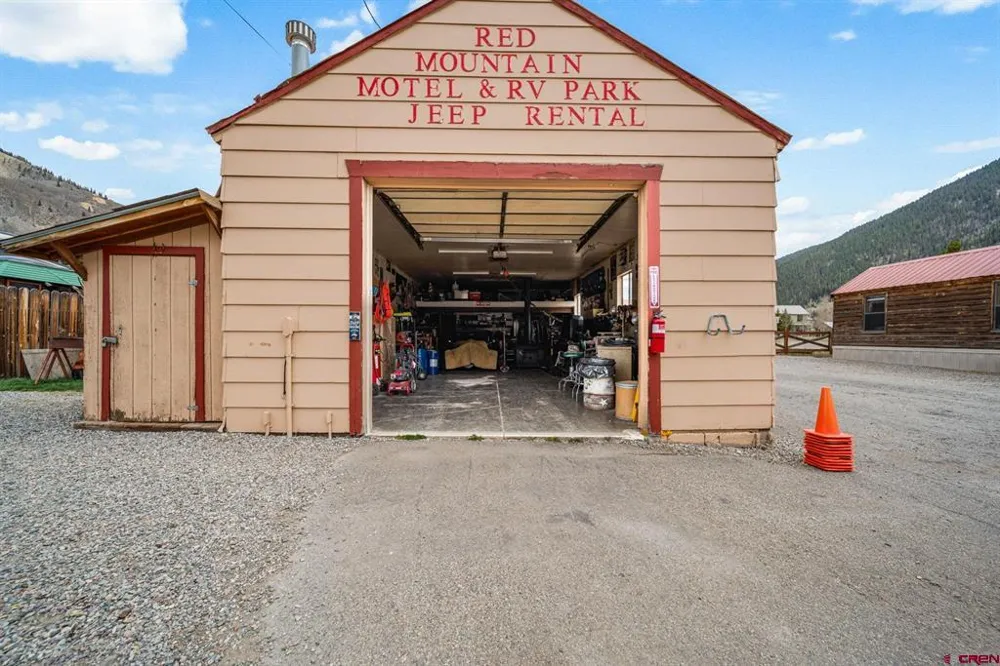 664 Greene Silverton, CO 81433
