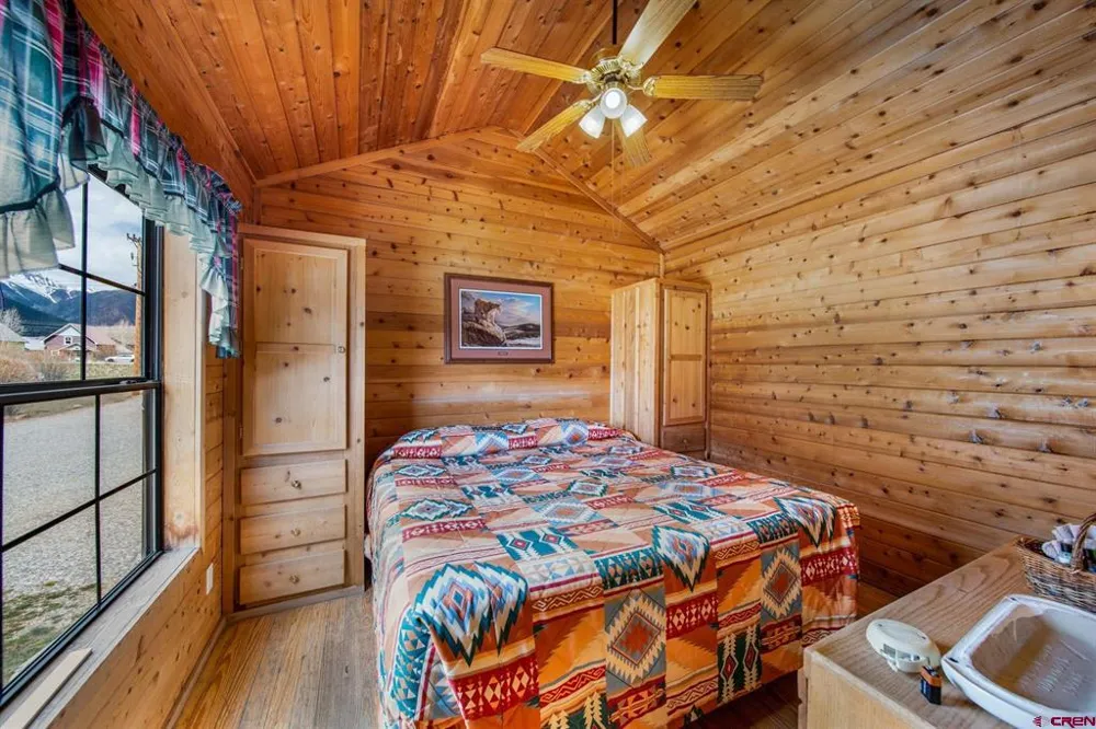 664 Greene Silverton, CO 81433
