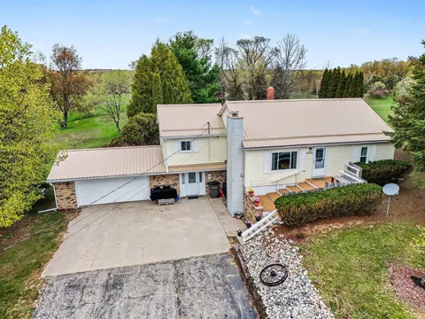 2330 W Tyler Road
