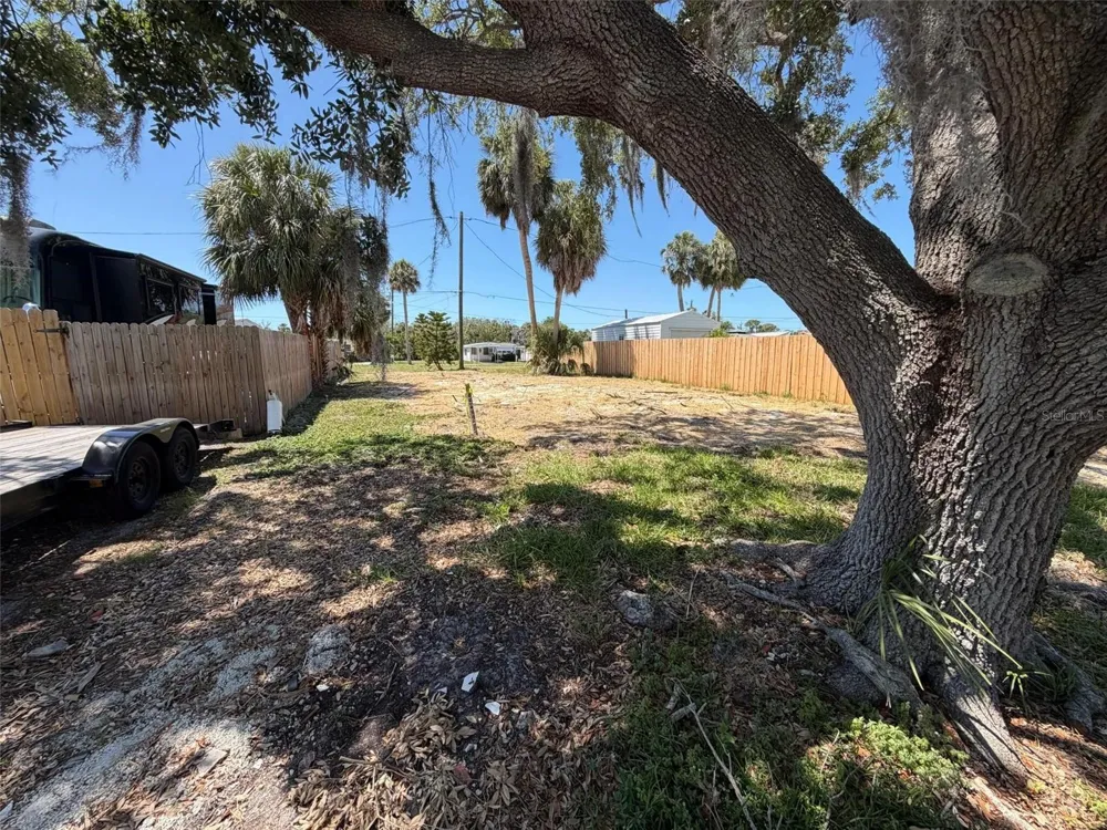 6825 GARDEN DRIVE New Port Richey, FL 34652