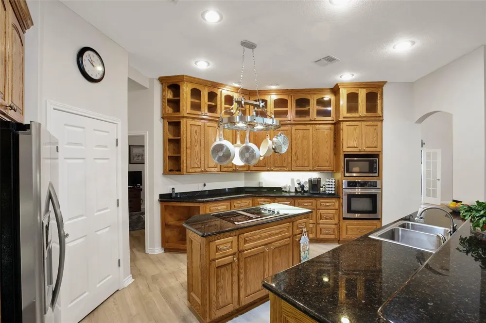 128 Duke Road Bedias, TX 77831