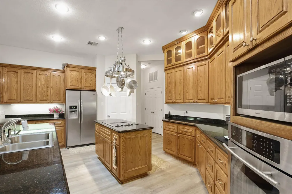 128 Duke Road Bedias, TX 77831