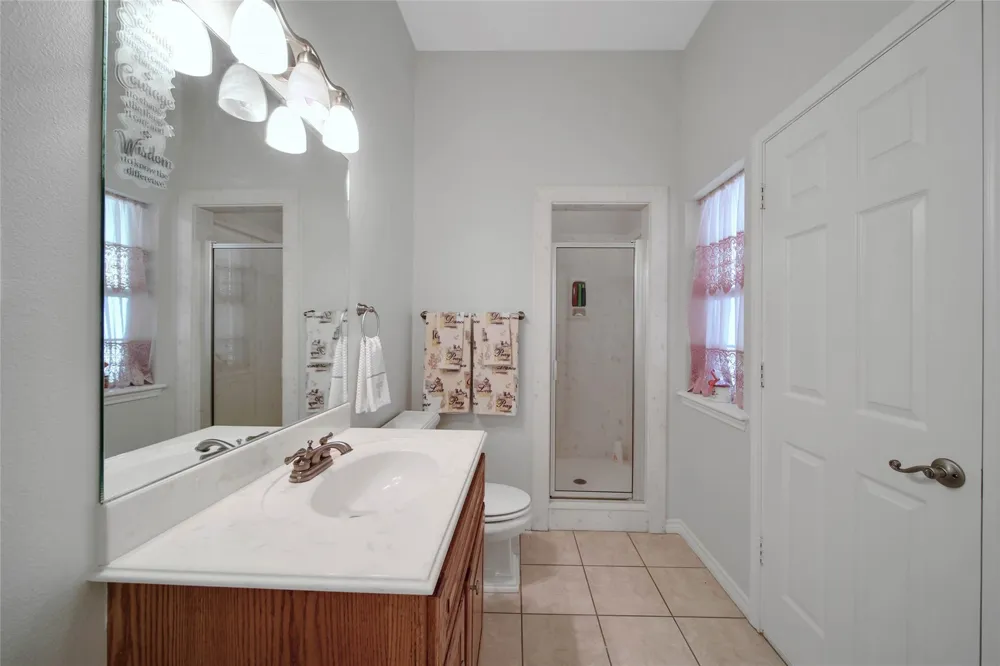 128 Duke Road Bedias, TX 77831