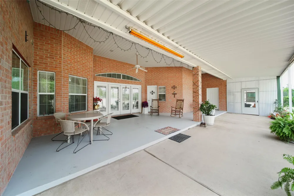 128 Duke Road Bedias, TX 77831