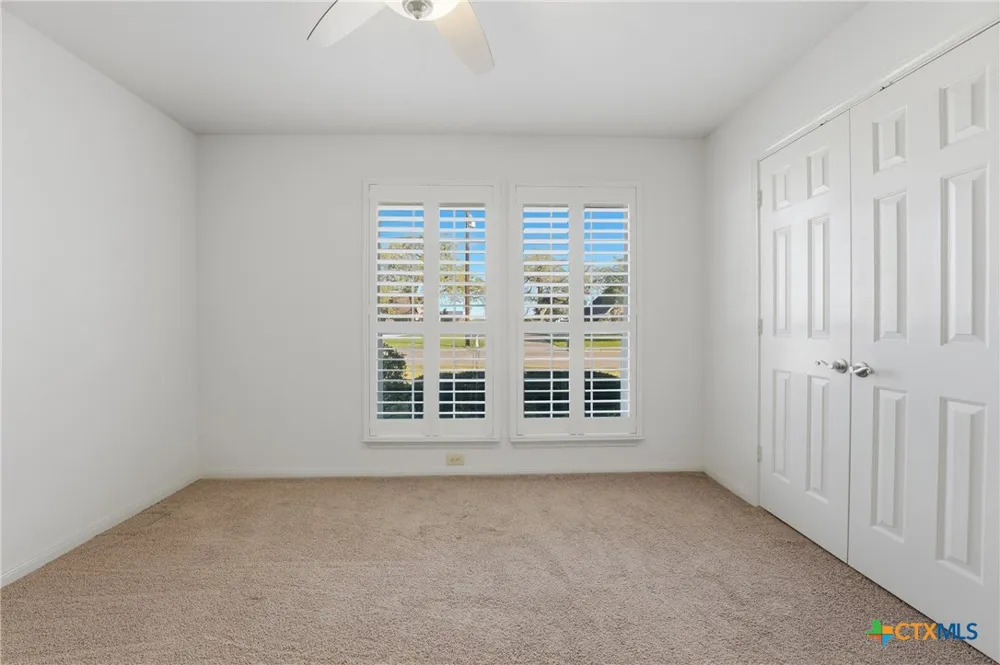 714 Louisiana Avenue Shiner, TX 77984