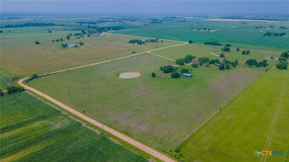 3053 Hobby Creek Road Burlington, TX 76519