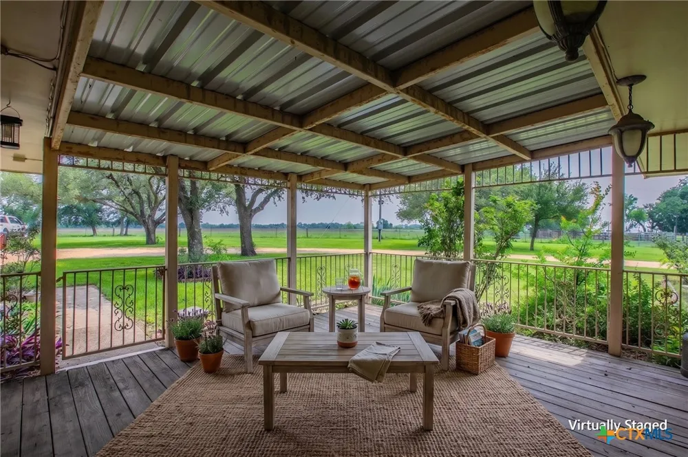 3053 Hobby Creek Road Burlington, TX 76519