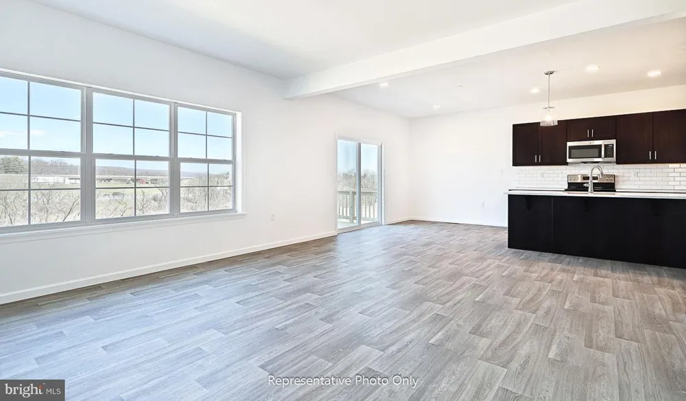 7833 OAK BROOK DRIVE Harrisburg, PA 17112
