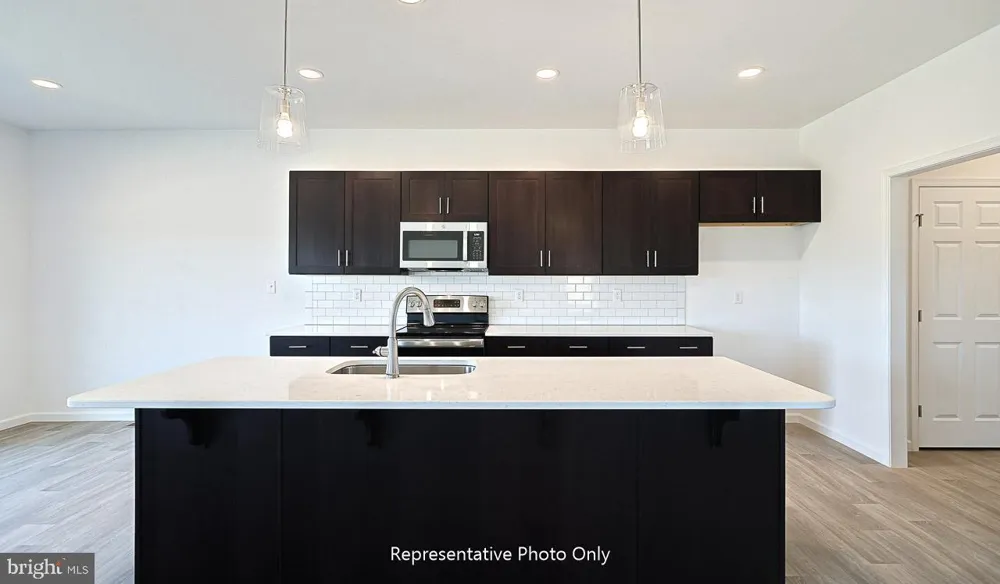 7833 OAK BROOK DRIVE Harrisburg, PA 17112