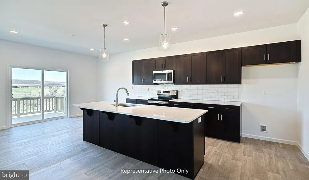 7833 OAK BROOK DRIVE Harrisburg, PA 17112