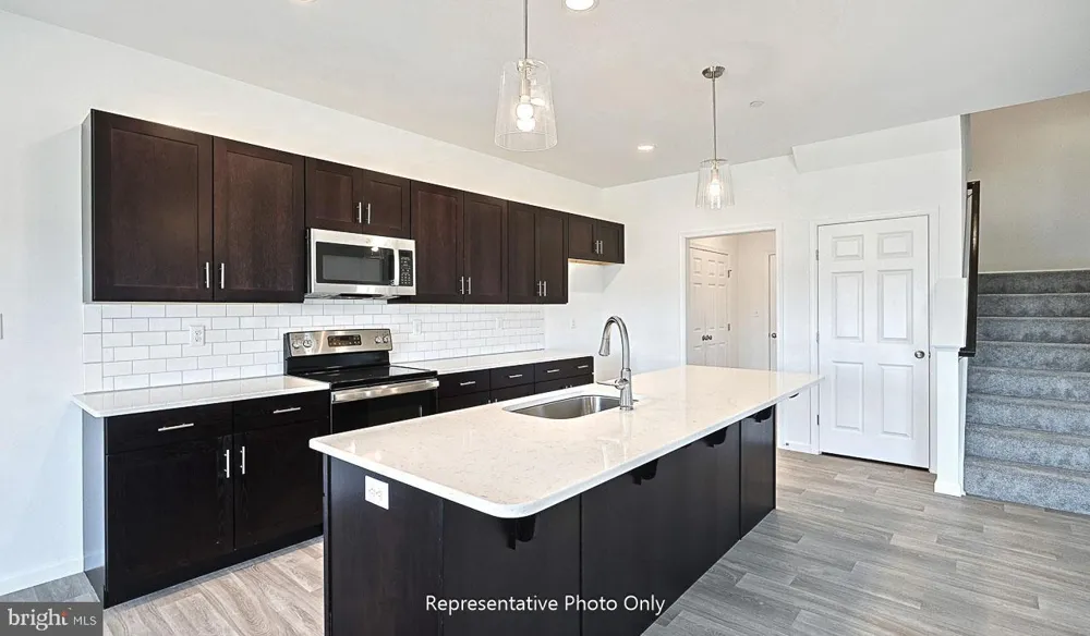 7833 OAK BROOK DRIVE Harrisburg, PA 17112