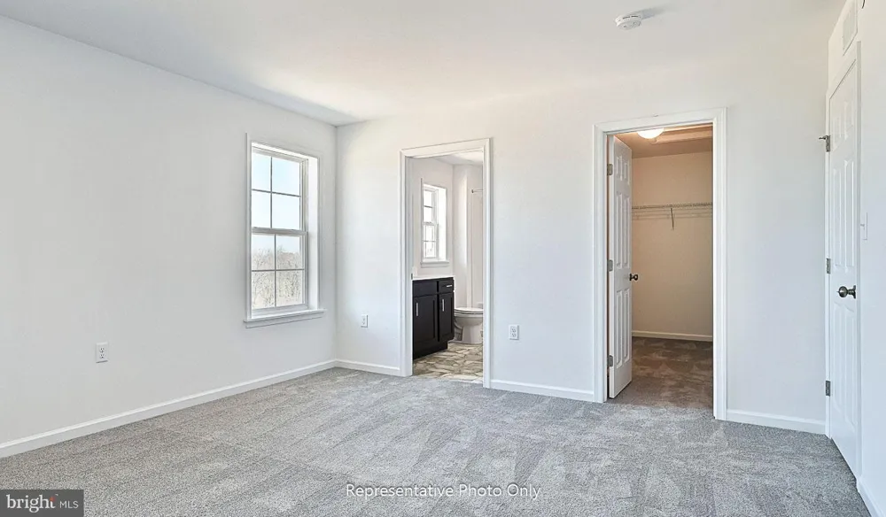 7833 OAK BROOK DRIVE Harrisburg, PA 17112