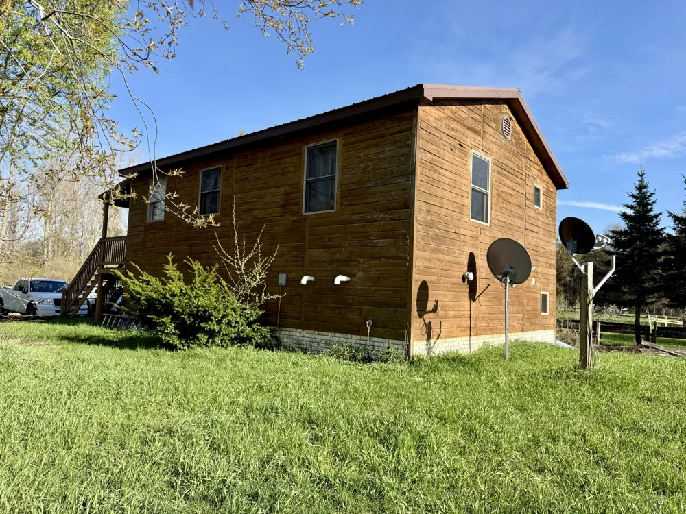 1525 S Poplar Road Custer Township, MI 49405