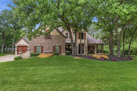 7 Shorehaven Lane