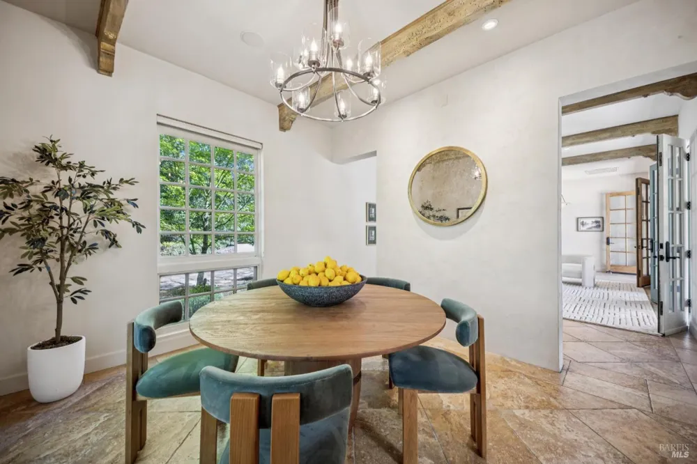 13230 Arnold Drive Glen Ellen, CA 95442