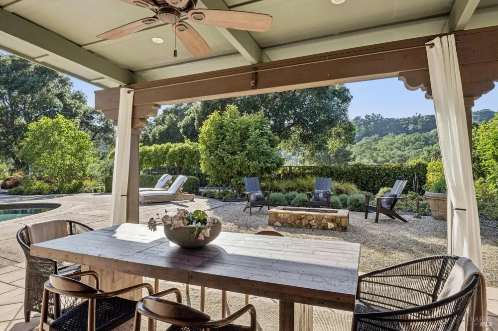 13230 Arnold Drive Glen Ellen, CA 95442