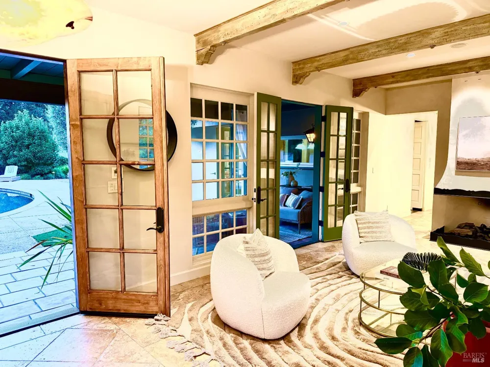 13230 Arnold Drive Glen Ellen, CA 95442