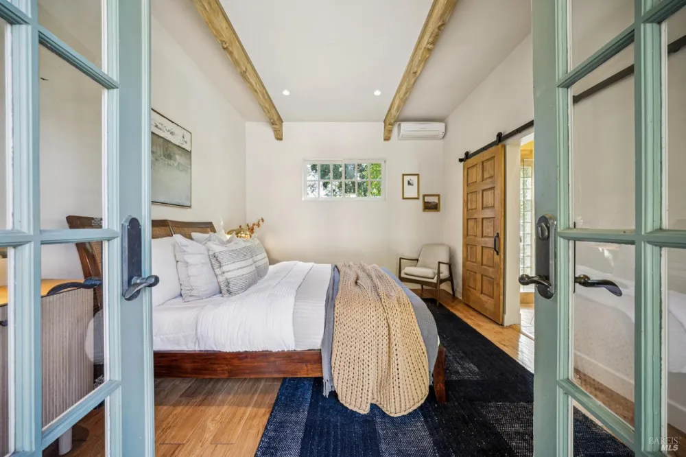 13230 Arnold Drive Glen Ellen, CA 95442