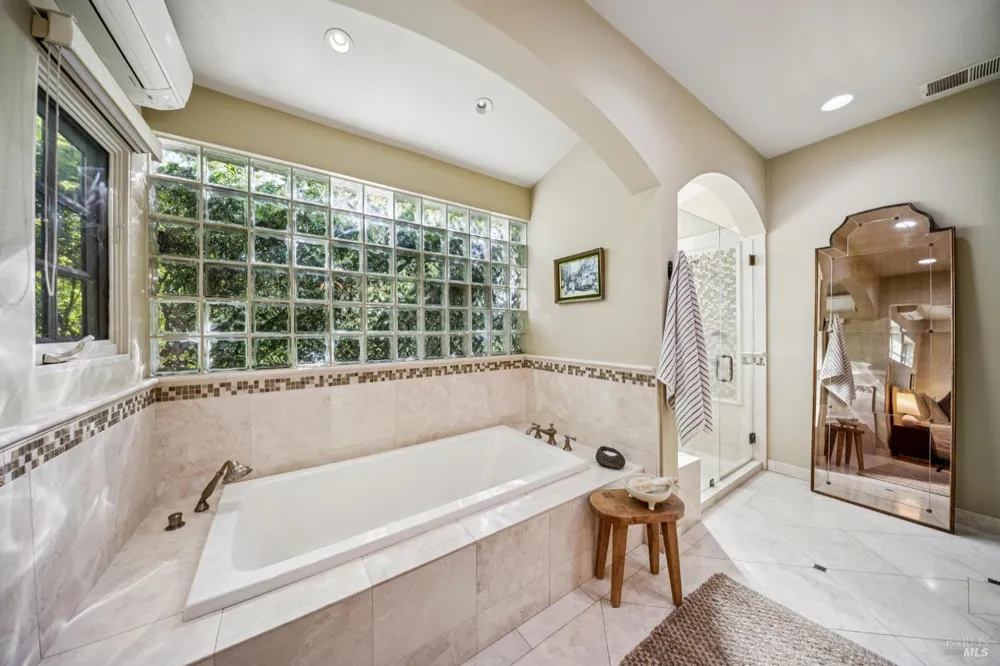 13230 Arnold Drive Glen Ellen, CA 95442