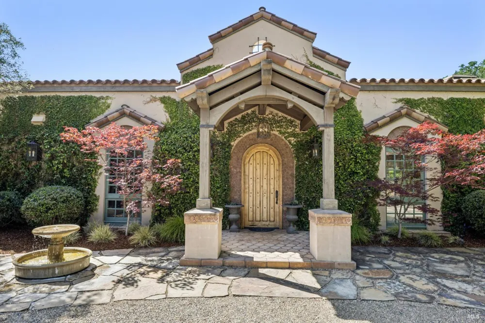 13230 Arnold Drive Glen Ellen, CA 95442