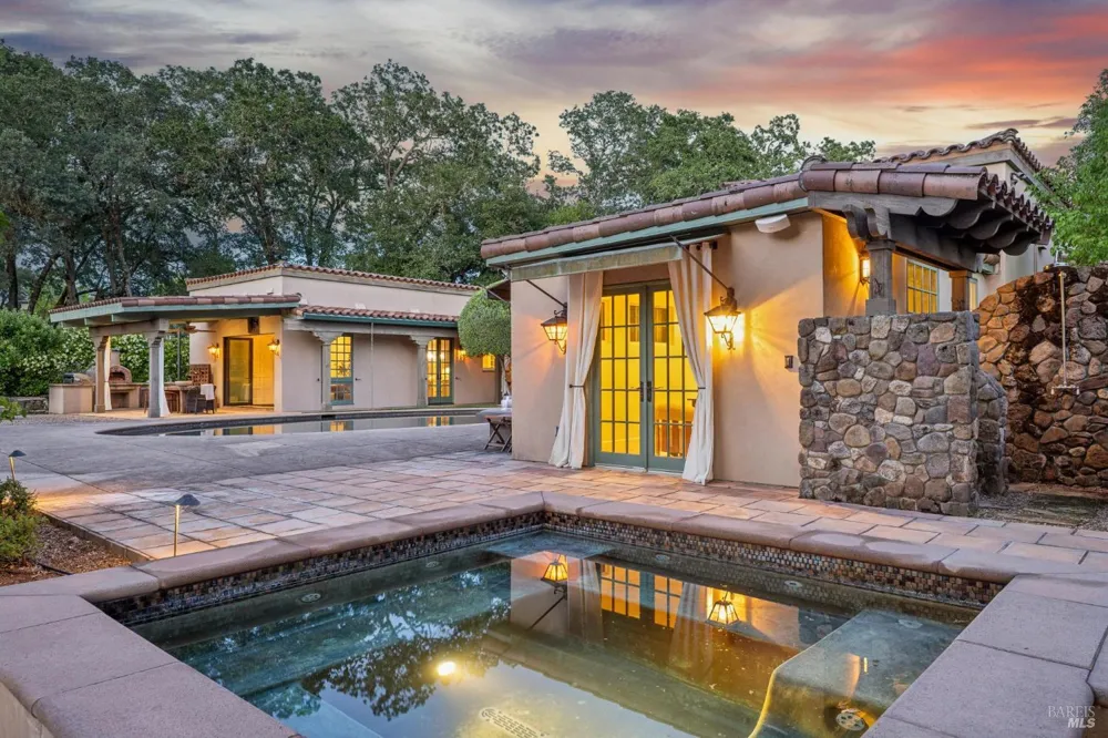 13230 Arnold Drive Glen Ellen, CA 95442