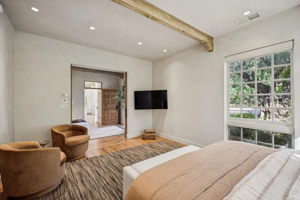 13230 Arnold Drive Glen Ellen, CA 95442