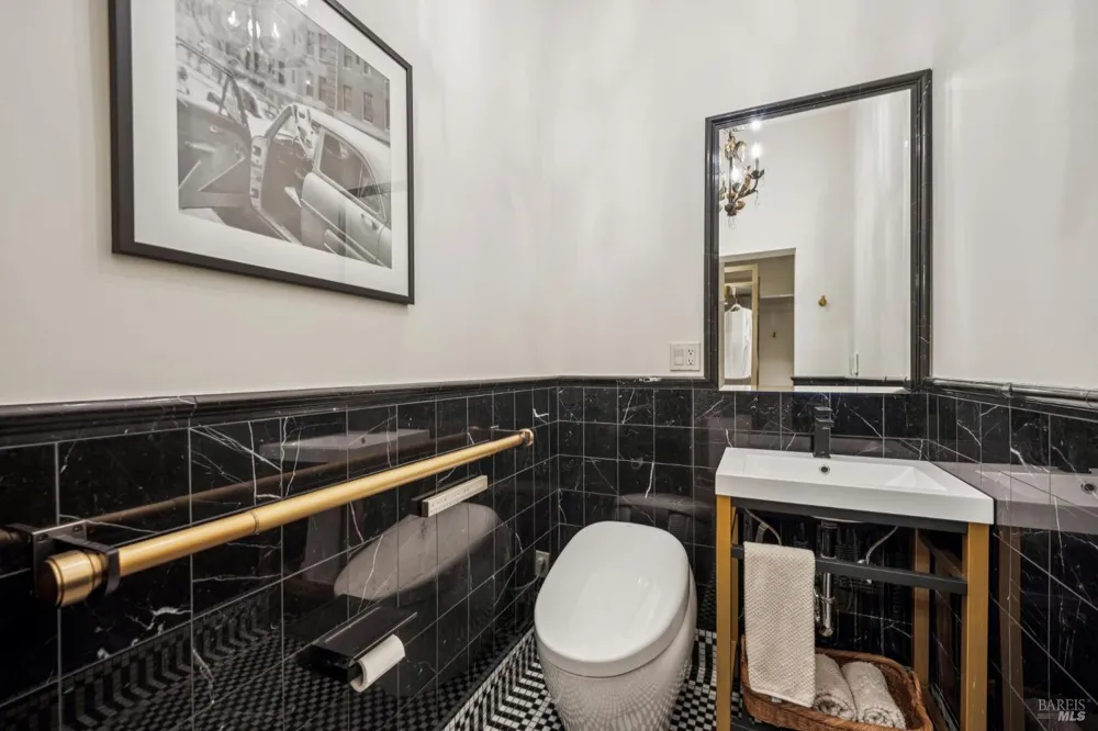 13230 Arnold Drive Glen Ellen, CA 95442