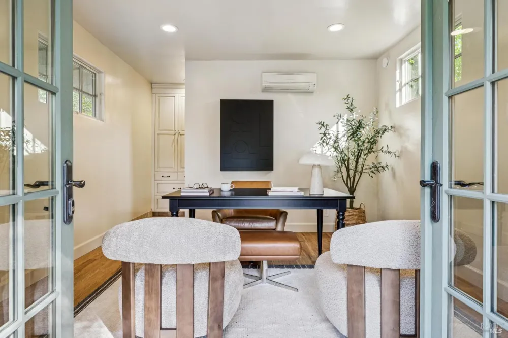 13230 Arnold Drive Glen Ellen, CA 95442