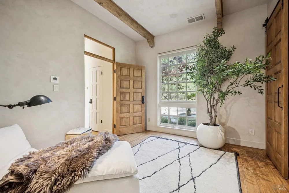 13230 Arnold Drive Glen Ellen, CA 95442