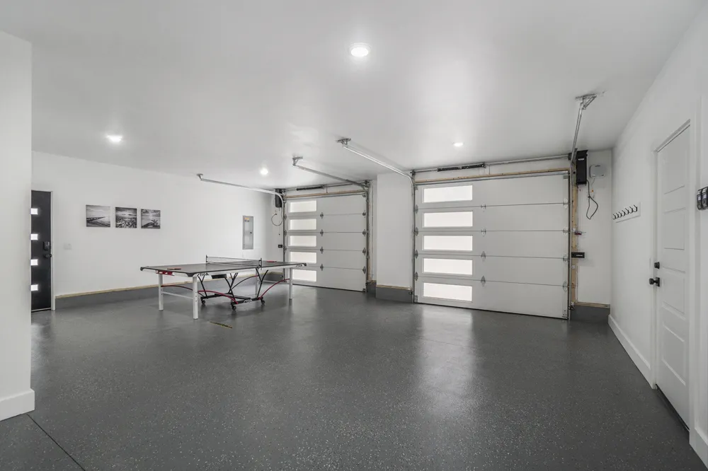 3220 Lakeshore Drive Muskegon, MI 49441