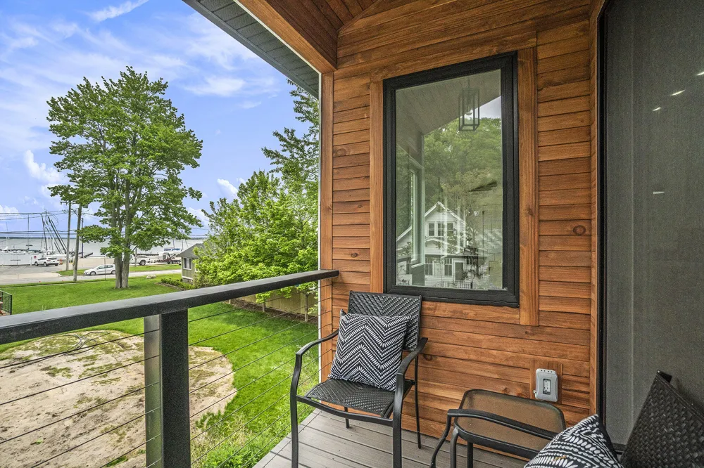 3220 Lakeshore Drive Muskegon, MI 49441