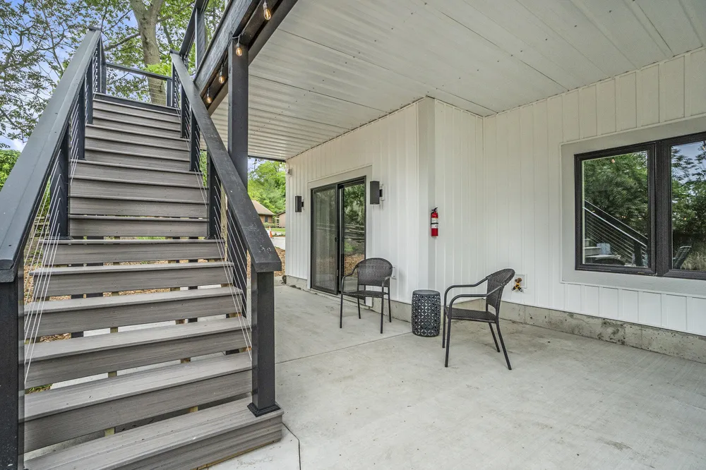 3220 Lakeshore Drive Muskegon, MI 49441