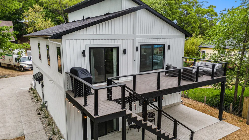 3220 Lakeshore Drive Muskegon, MI 49441