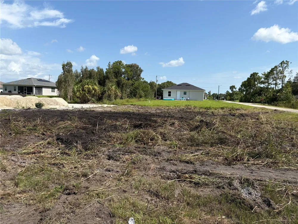 2619 26TH STREET W Lehigh Acres, FL 33971