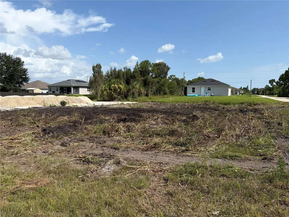 2619 26TH STREET W Lehigh Acres, FL 33971
