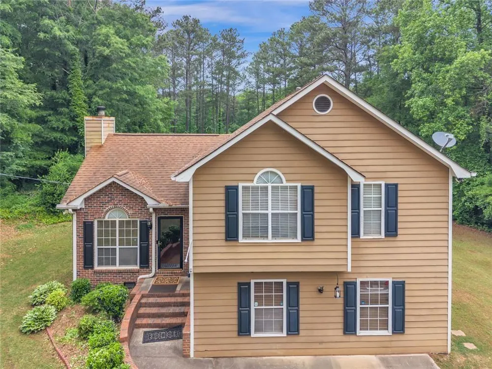 4086 Rex Road Rex, GA 30273