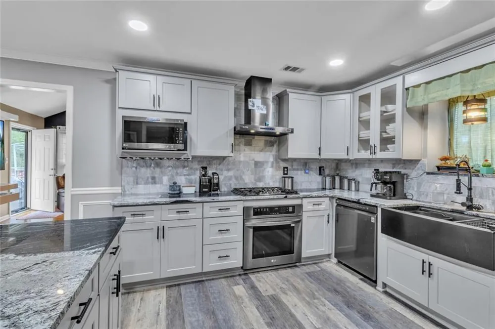 4086 Rex Road Rex, GA 30273