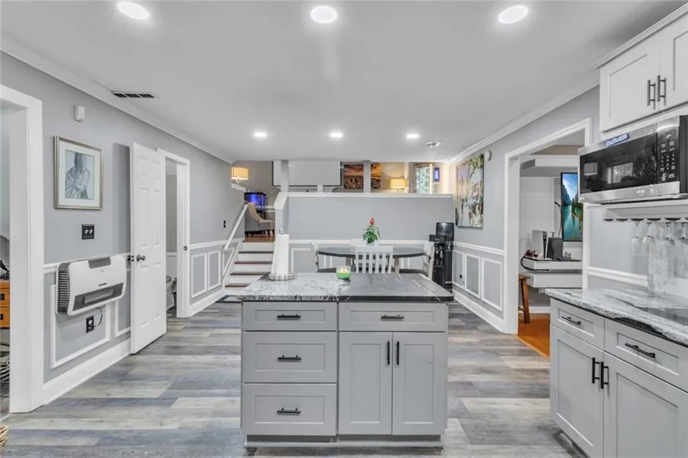 4086 Rex Road Rex, GA 30273