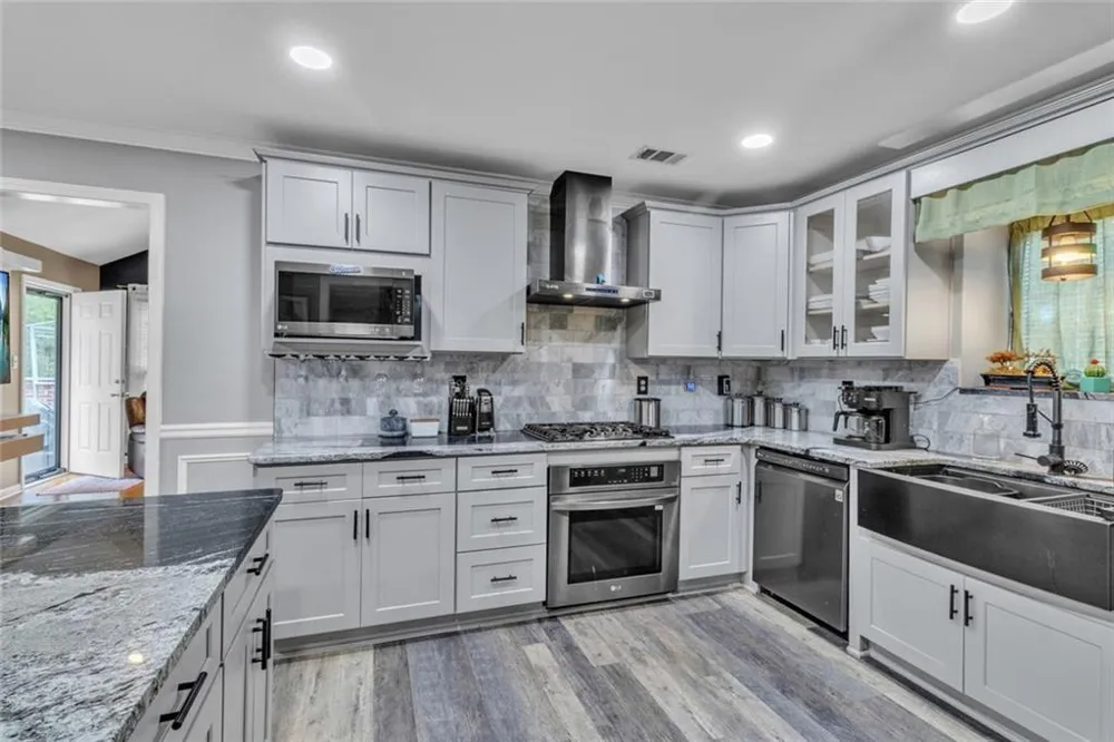 4086 Rex Road Rex, GA 30273