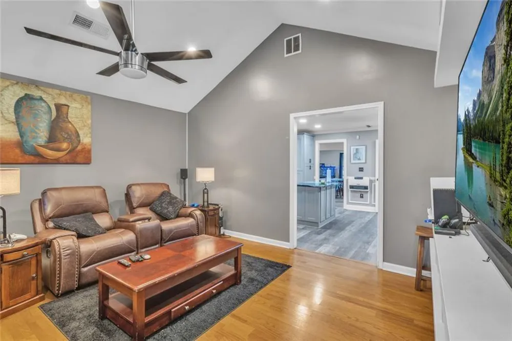 4086 Rex Road Rex, GA 30273